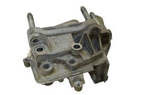 Bm5z-6038-b Ford 2013-2019 Escape Oem 1.5l L4 Gas Turbo Engine Motor Mount Bracket Support
