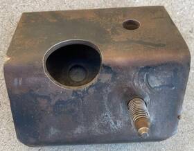 C1ss-6029-b Ford Motor Support Mount Mounting Bracket Right Thunderbird 1961-1963 61-63 Oem