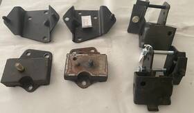 C7zz-6046-a Ford 1967-70 Mustang Shelby Cougar Big Block Engine Frame Mounts Oem And New Parts