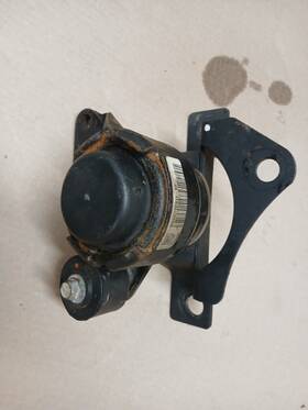 Dg93-6f012-bf Ford 2016-2020 Fusion Lincoln Mkz Right Side Engine Mount Oem