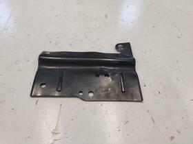 Dg9t14a301aka Ford 2017-2020 Fusion Se 2.5l Oem Bracket Mount Retainer 5g15