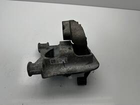 Gn116f012ac Ford 2018-2021 Ecosport 1.0l Engine Motor Right Side Mount Support Bracket Oem