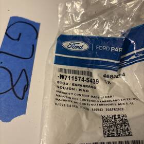 W711574-s439 Ford Engine Mount Stud Oem Replacement