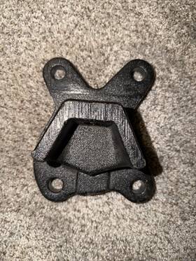 01-22935-001 Freightliner 01-23728-001 Rear Engine Support Mount Columbia Century Detroit 60