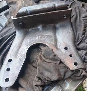 404020 From 1970 Toronado Front Motor Mount Part# And Mounting Bracket Oldsmobile