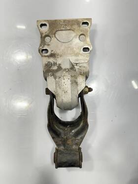 042800c General Motors 1999-2005 Chevy Venture Engine Motor Mount P/n Genuine Oem Used Gm Part