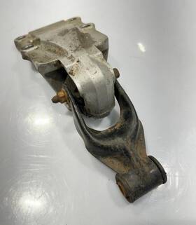 050400c General Motors 1999-2005 Chevy Venture Engine Motor Mount P/n Genuine Oem Used Gm Part