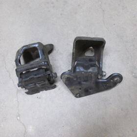 10188334 General Motors 93 94 95 96 97 Camaro Z28 Firebird Trans Am Set Original Gm Engine And Frame Mount