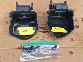 3791891 General Motors Oem 66 Chevy Ii Nova 230 6 Cylinder Clamshell Brackets And New Motor Mounts