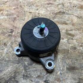21840j5600 Genesis 3.3l Engine Motor Mount Right Passenger Oem G70 Kia Stinger 2018-2023