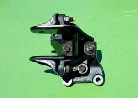 30001639 Gm 30013070 Chevy Metro 95-01 Rear Engine Mounting Brackets Oem Geo 1.3l