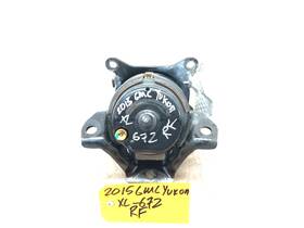 186318176 Gmc 2015-2020 Yukon 5.3l V8 Right Passenger Front Engine Motor Mount Bracket Oem