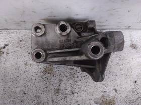 31160-pcx-000 Honda 2000-2003 S2000 Tensioner Mount Bracket - 2.0l