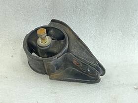 343.ho1b84 Honda 1984 1985 Civic Sedan Motor Engine Mount 1.5l