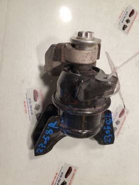 343.to1u20r Honda Civic 2015 Engine Mounts 42921