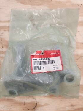 50825-s5a-000 Honda Genuine New 2001-2005 Civic Transmission Mount