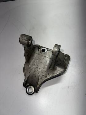 50827-s7d-010 Honda Oem 02-06 Crv Element Rear Engine Motor Transmission Mounting Bracket Base Stay