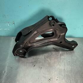 50827-sm4-j82 Honda Oem 90-93 Accord At Rear Engine Motor Transmission Mounting T Bracket Stay