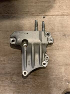 216702ggb0 Hyundai Kia Sportage 2.4l Engine Rearward Mount Support Bracket Oem 2017-2022