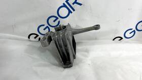 21810-j9000 Hyundai 18-23 Kona Front Right Passenger Rh Side Engine Frame Mount Bracket Oem