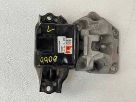 21830-d3400 Hyundai Fits 2016 - 2021 Tucson 2.0l Fwd Lh Left Transmission Mount Bracket Oem