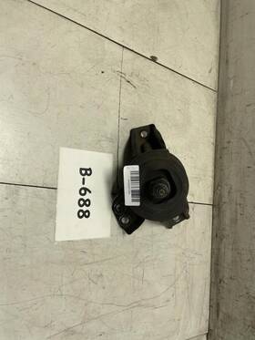 343.hy1413 Hyundai 2013 Santa Fe Sport 2.0l Front Right Passenger Side Engine Mount Oem