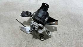 45211-4g150 Hyundai 19-20 Santa Fe Front Left Driver Engine Motor Mount Bracket Assembly Oem