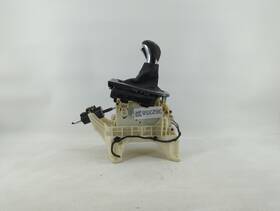 93300-f2bb0thu Hyundai 2017 Elantra Center Console Storage Tray Shifter Ylk7q