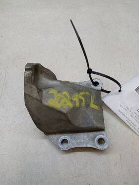 343.in1m07 Infiniti 2007 G35 Driver Left Motor Mount Oem Used Tested