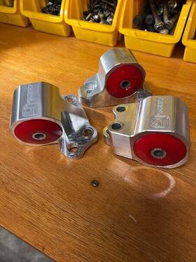 B19550-60a Innovative Mounts 94-01 Integra/92-95 Civic Billet Replacement