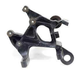 1883200c3 International Maxxforce 7 Engine Alternator Bracket