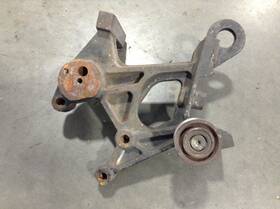 1883200c3mf2 International Maxxforce 7 Engine Bracket - Used P/n