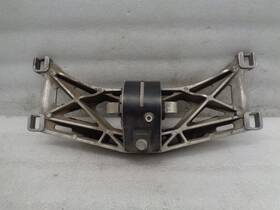 Aw93-6a026-a Jaguar 2010-2015 Xj Xjl Automatic Transmission Mounting Bracket Oem Ak230162