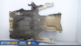 C2c37001 Jaguar 2010-2015 Xj Engine Undertray Oem Genuine