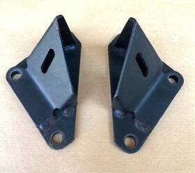 Eac1450rh Jaguar Eac1449lh Pair Of Xjs V-12 5.3 He Engine Mounting Brackets Eac1445lh And