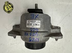 Gx736a003ka Jaguar 2016-2019 Xe 2.0l Rwd Left / Right Engine Mount Support Bracket Oem 41k
