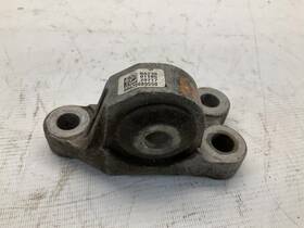 343.am8116 Jeep 15 16 17 18 Renegade Engine Rear Mount Bracket Support Oem B