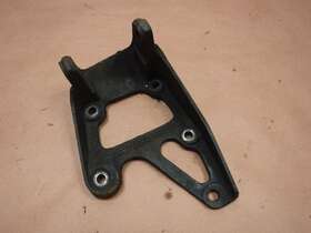 8952001182 Jeep Wrangler Yj 87-90 Passenger Motor Engine Mount 2.5 4cyl