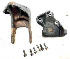 8952002786 Jeep Yj 4.2 Motor Mounts Bracket 258 Engine Left And Right Side 87-90 Wrangler