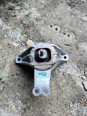 21810r0100 Kia 2022 - 2024 Carnival 3.5l Engine Motor Right Side Front Mount Bracket Oem