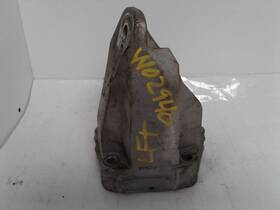 343.ki1s18 Kia Left Side Motor Engine Mount Bracket 2018 Stinger