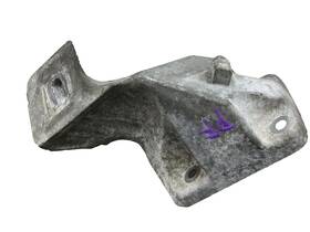 Kku500610 Land Rover 05-09 Lr3 4.4l Passenger Right Front Engine Motor Support Mount Oem