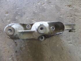 6g92-7m125-dc Land Rover Lr002574 08-12 Lr2 Oem 3.2 Engine Mount Bracket B41a