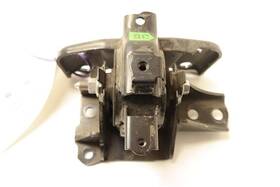 12372-37190 Lexus 1237237190 2015 Ct200h Driver Front Engine Mount