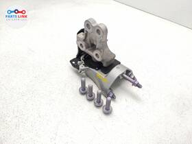 G23660r020 Lexus 2023-24 Rz450e Front Motor Right Mount Engine Side Support Bracket Awd