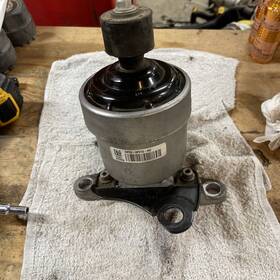 Dp53-6f012-ad Lincoln 2016 2017 2018 Mkx 3.7l Engine Motor Mount Dp53 6f012 Ad 45k Miles Oem