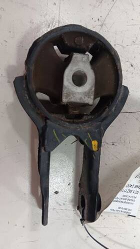 971.mz1119 Mazda Cx-3 Engine Motor Mount Rear Back 2019 2020 2021 2022