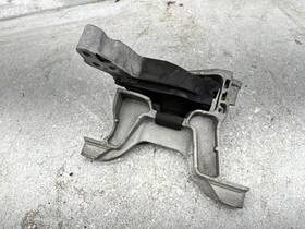 Bepv-39-060 Mazda 2019-2023 3 Front Engine Motor Mount Support Bracket Oem