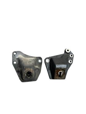 Na75-39-021 Mazda 1994-1997 Miata Mx-5 Oem Motor Mount Brackets Left Right Pair Set Na 94-97