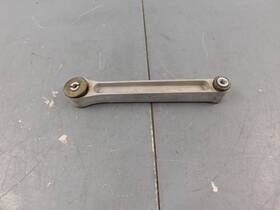 11f0507cp Mclaren 650s Mp4-12c Engine Mount Arm #2 #0007 Q7-3